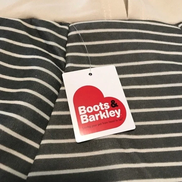 NWT Dog Hoodie - Picture 13 of 14